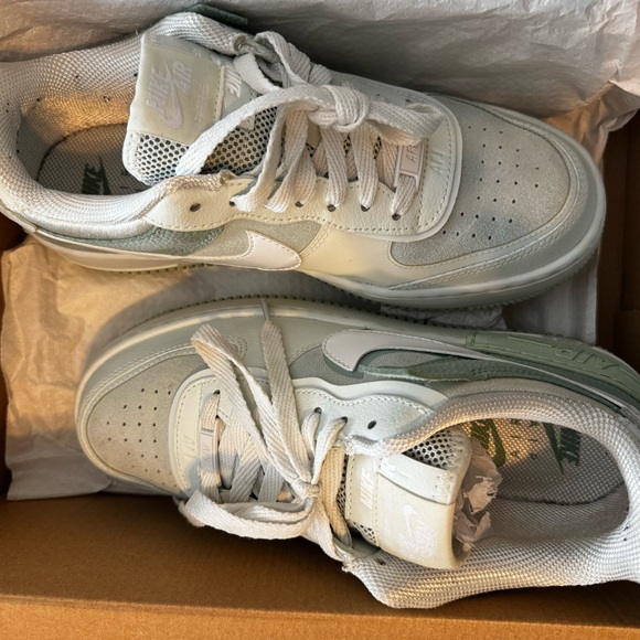 Nike Air Force 1 pistachio shadow Sneakers - White and Green - Picture 3 of 8